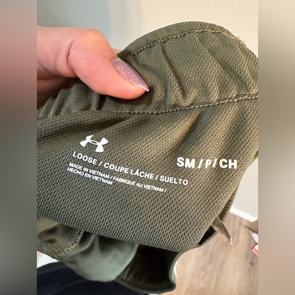 2/$15 Under Armour Khaki Freedom Shorts - Picture 4 of 4